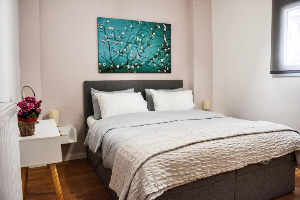 Newly Renovated-City Center Apartment Athen Eksteriør billede