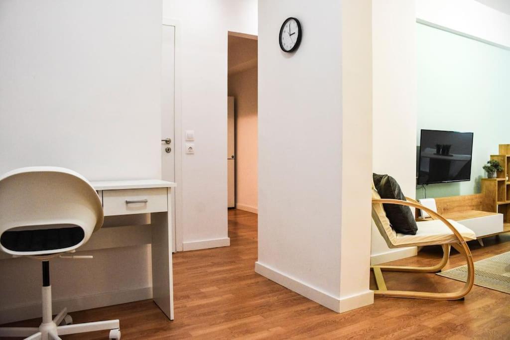 Newly Renovated-City Center Apartment Athen Eksteriør billede